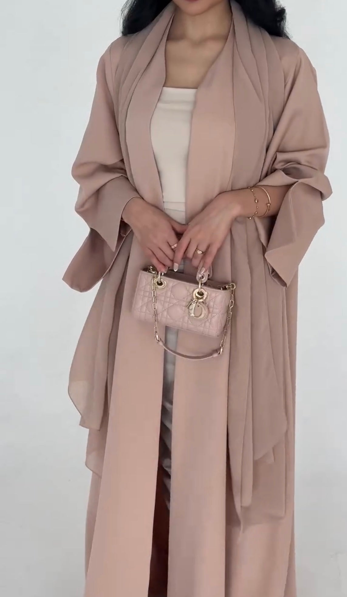 Aaliyah Abaya
