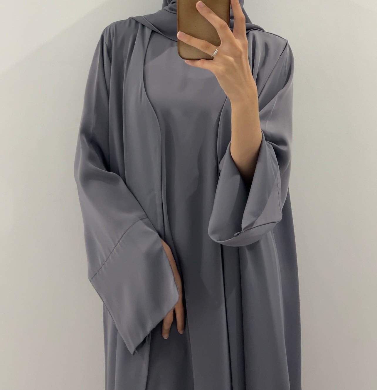 Aaliyah Abaya