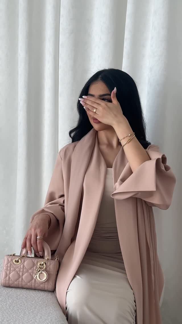 Aaliyah Abaya