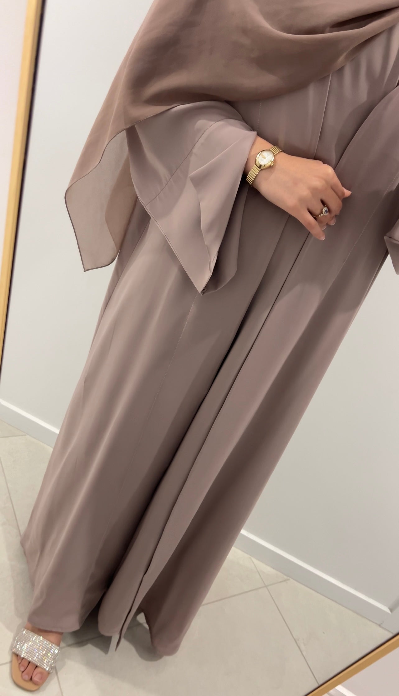 Aaliyah Abaya